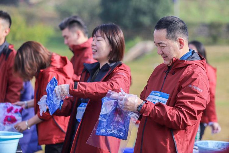 礼仪之花在南京绽放：探索专业南京礼仪公司的魅力